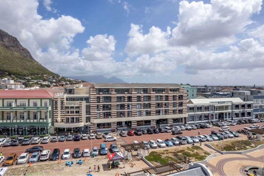 To Let 2 Bedroom Property for Rent in Muizenberg Western Cape